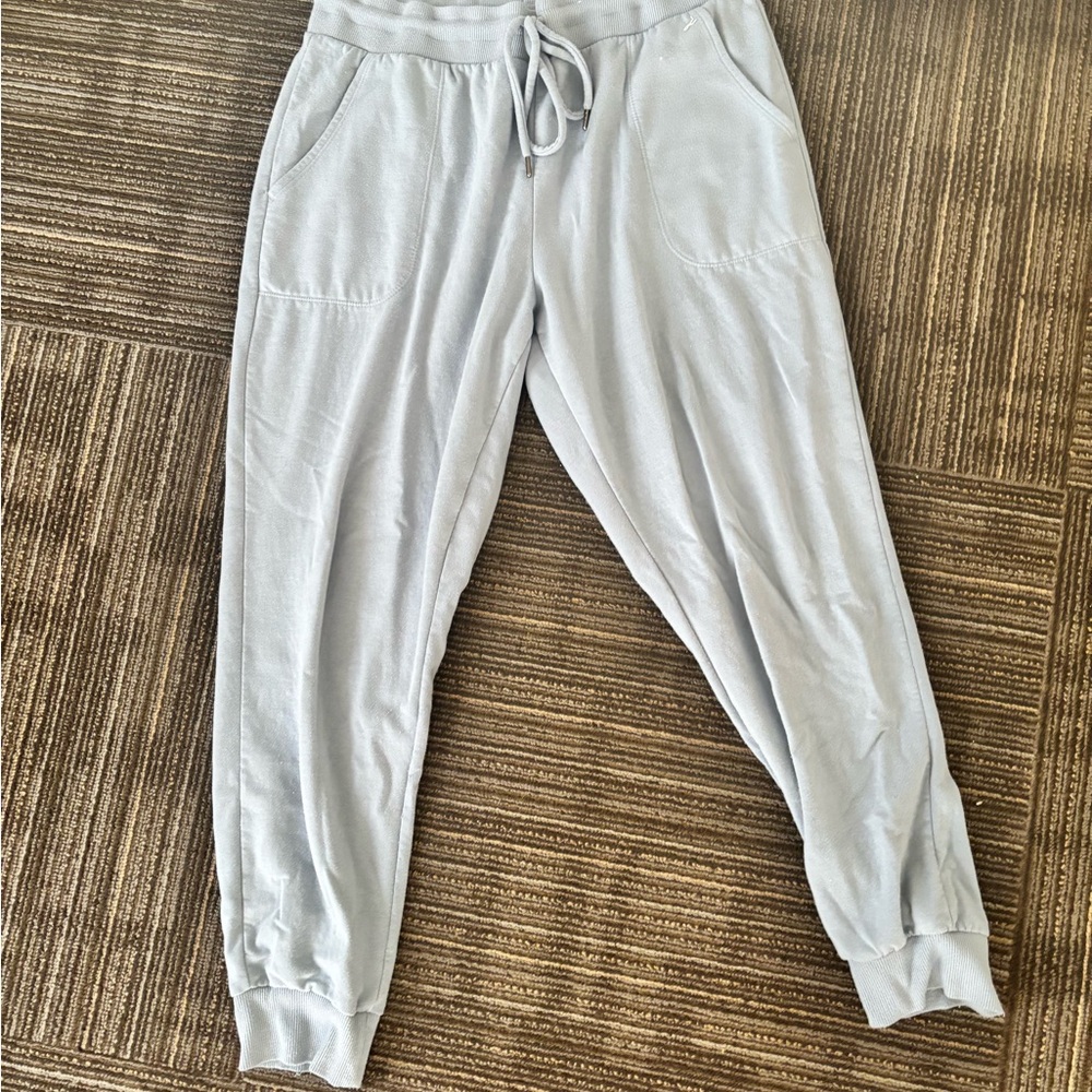 Stars above sweatpants